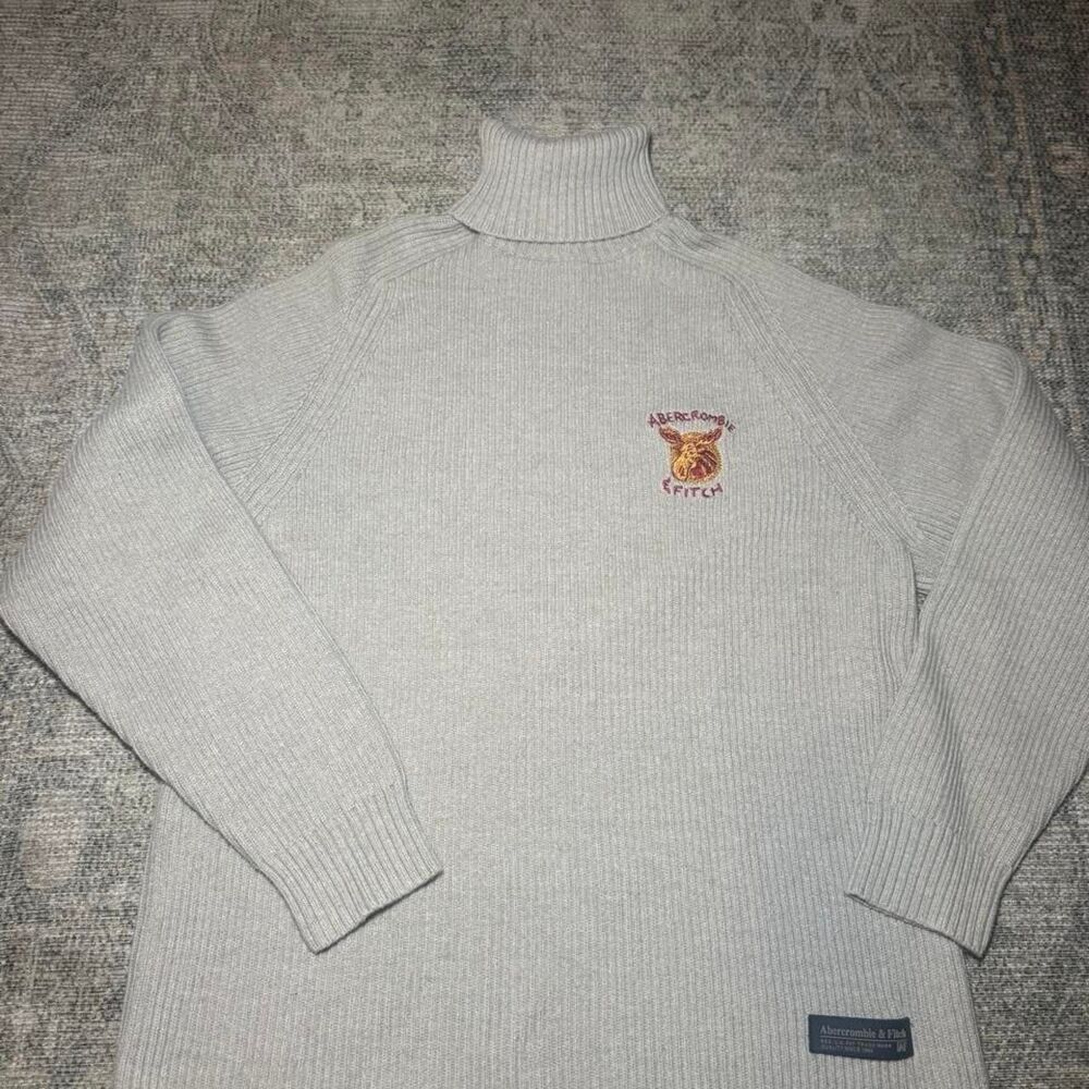 Vintage Men's Y2K Abercrombie & Fitch Turtleneck